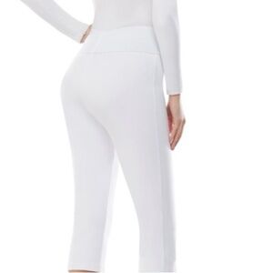 Nygard Slims White Women's Capris